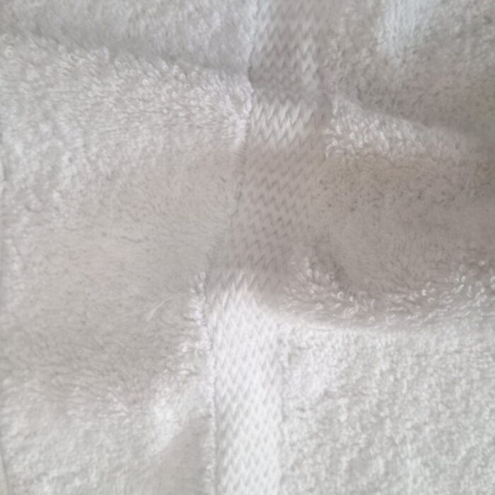 white hand towel 1