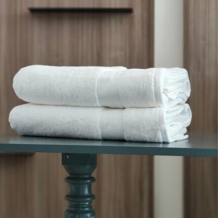 2white towels